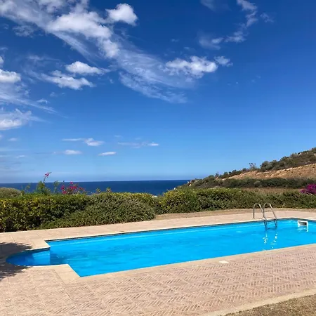 Дом отдыха Abba Sixty - View, Pool & Parking - 200mt Sea *