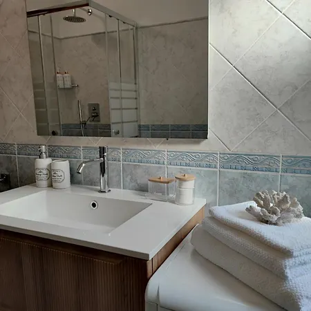 Holiday home Abba Sixty - View, Pool & Parking - 200mt Sea